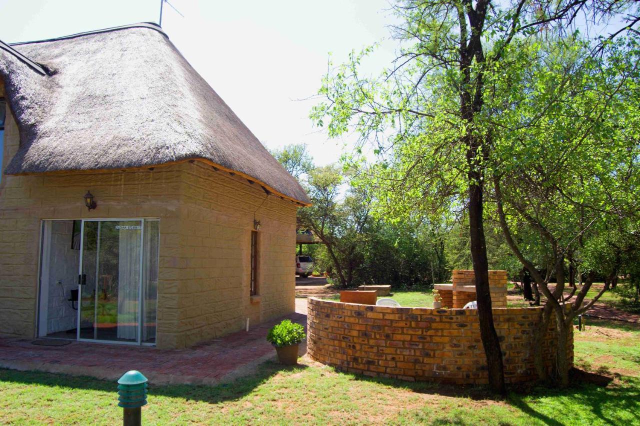 Suzie'S Loft - Nude - Suneden Family Naturist Resort Pretoria-Noord エクステリア 写真